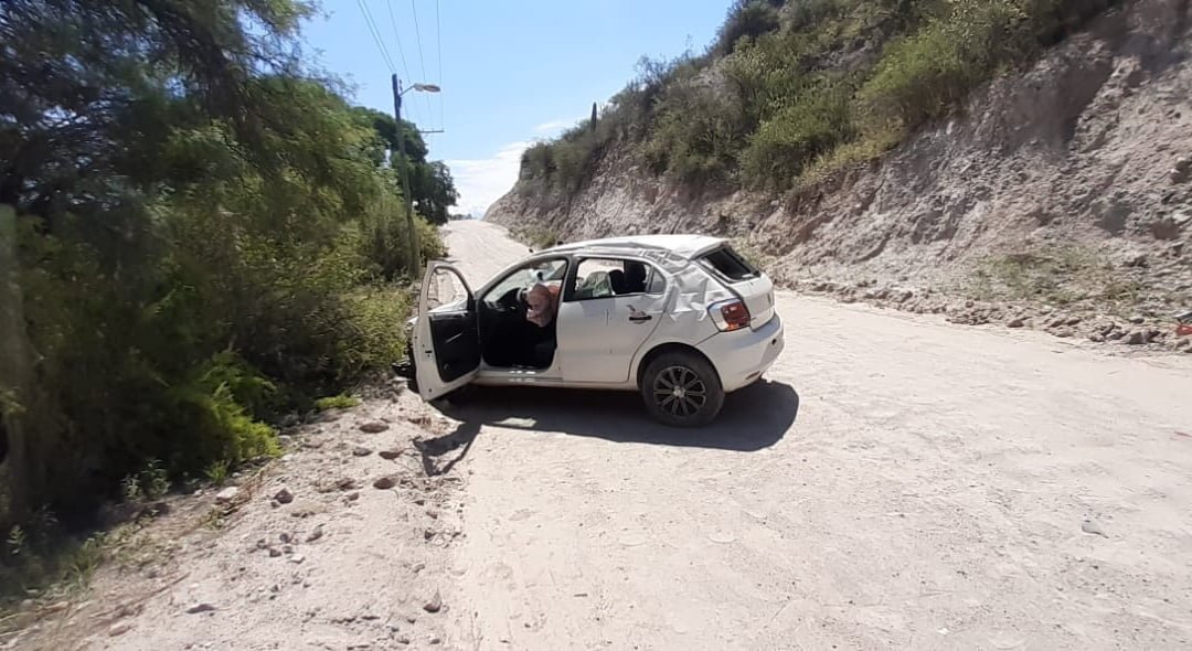 Accidente de tránsito en la cuesta Las Talas