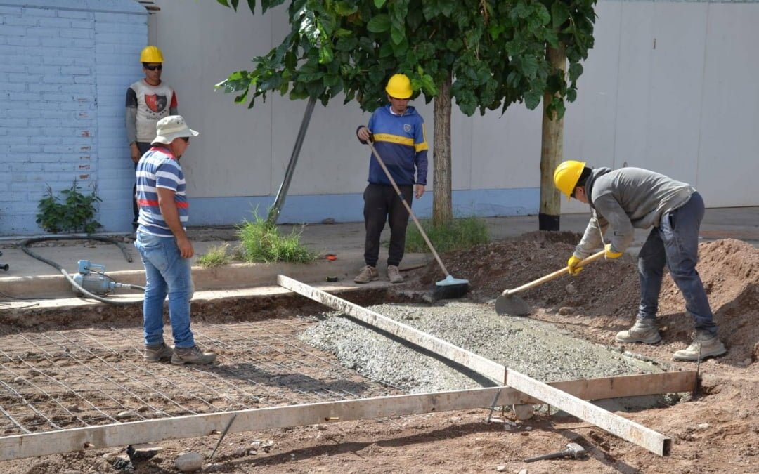 El Municipio informó que continúan los trabajos de hormigonado en calle San Martín