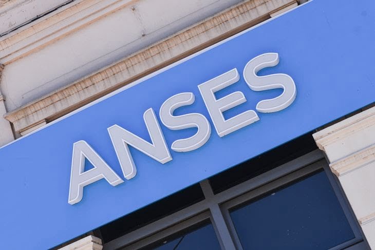 Ley 27.675: Personas con VIH y hepatitis podrán tramitar pensión y cobertura de salud