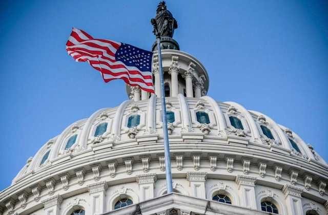 Estados Unidos busca evitar el default elevando el techo de la deuda
