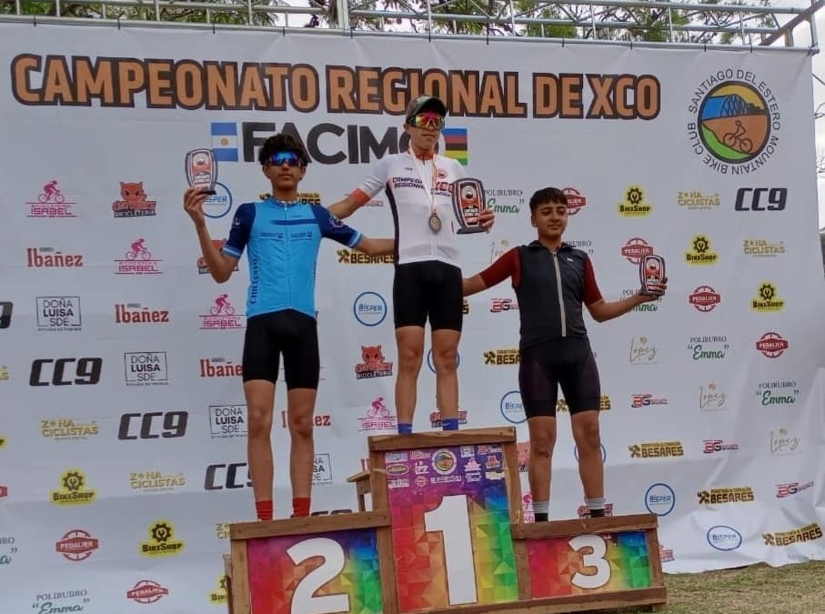 Chileciteños en el podio del Campeonato Sancalar en Santiago del Estero