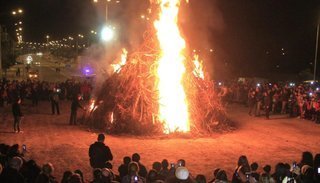 Fogón de San Juan en la Estación 1