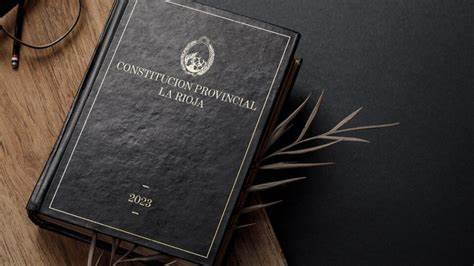 Convencionales constituyentes tomaron juramento en el Paseo Castro Barros de la Capital