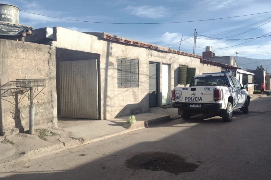 La Rioja: Un hombre de 56 años sufrió quemaduras en una vivienda en el barrio Tambor de Tacuarí
