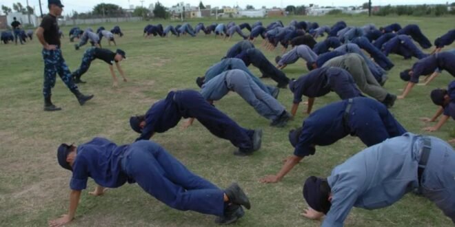 Chepes: tres cadetes aspirantes a policía fueron hospitalizados y uno derivado a la capital