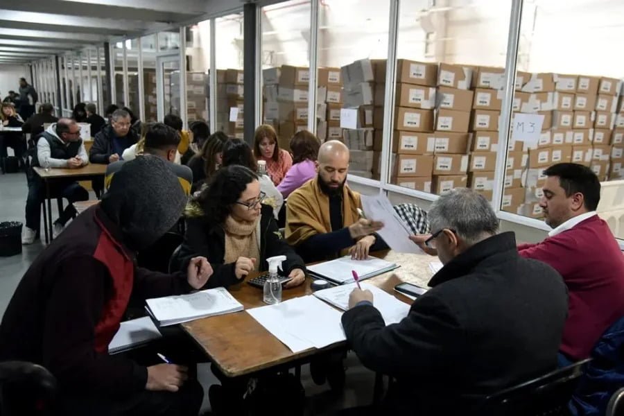La Justicia Nacional Electoral inicia el escrutinio definitivo el próximo martes