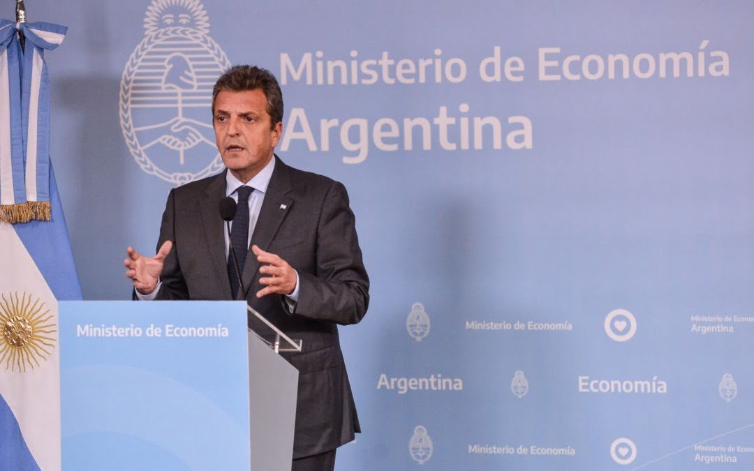 Massa anunció devolución del IVA para jubilados, trabajadores y monotributistas