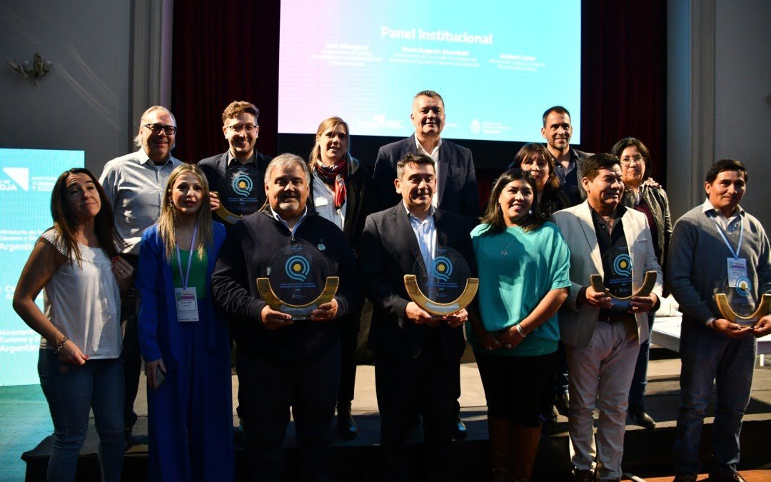 Entregan distinciones a bodegas, gastronómicos y municipios sostenibles