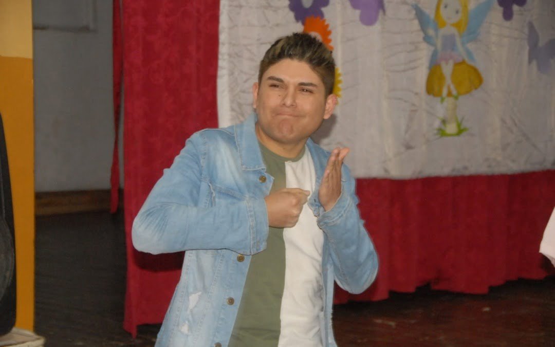 Chilecito promueve la educación inclusiva: Curso de lengua de señas para docentes