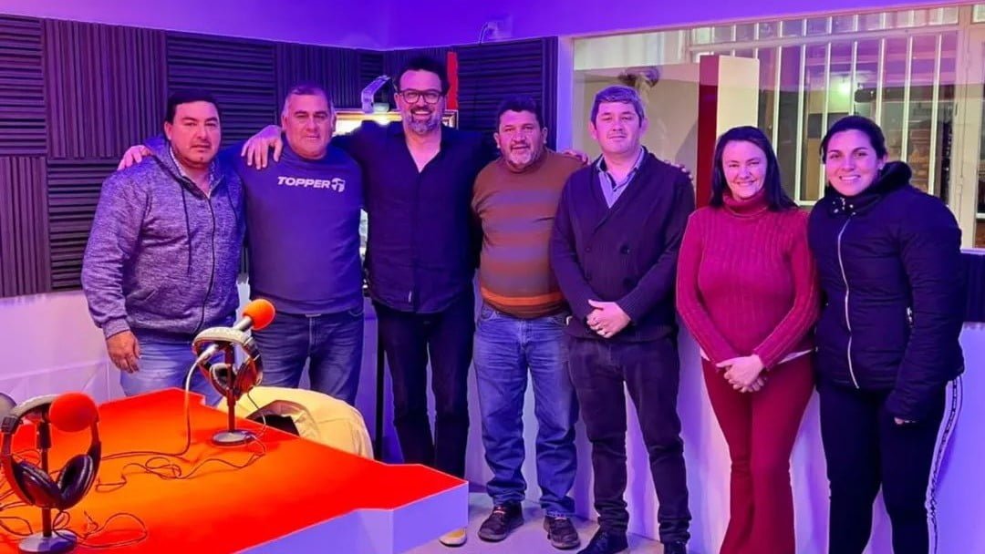 Este viernes comenzó a transmitir Estación 2 (91.3) MHz