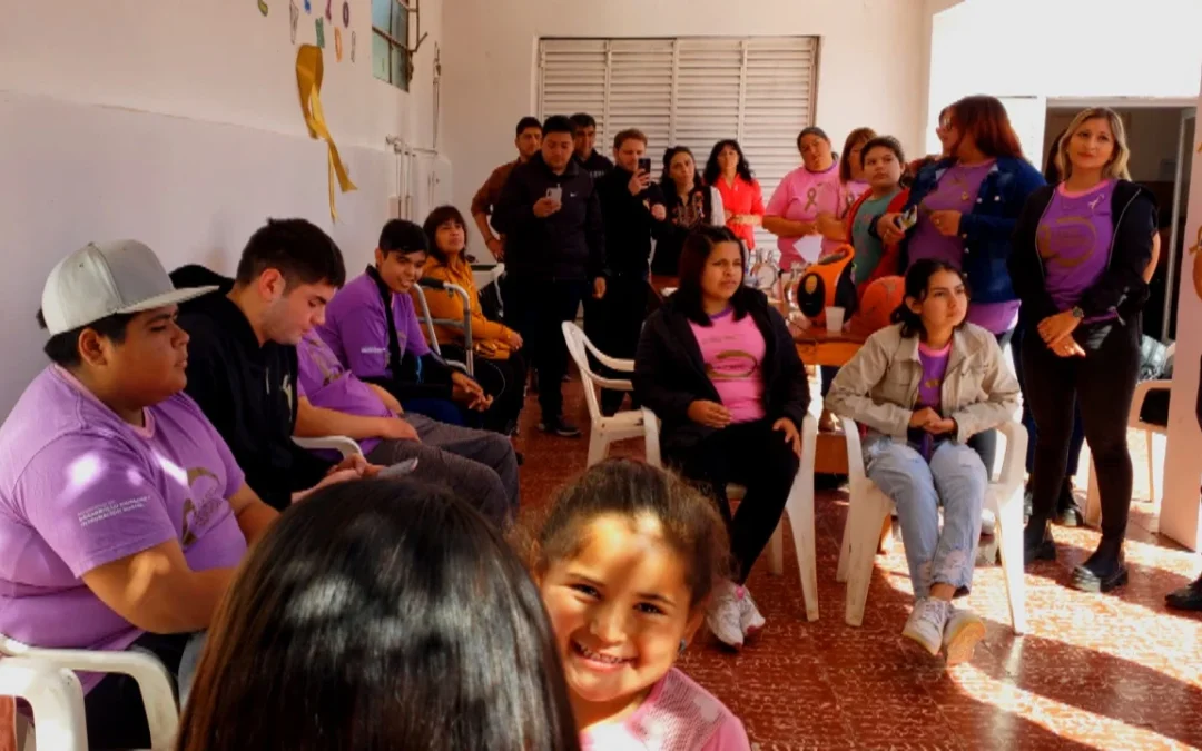 La Provincia asiste a niños que sufren cáncer a través del Programa Lazos Dorados