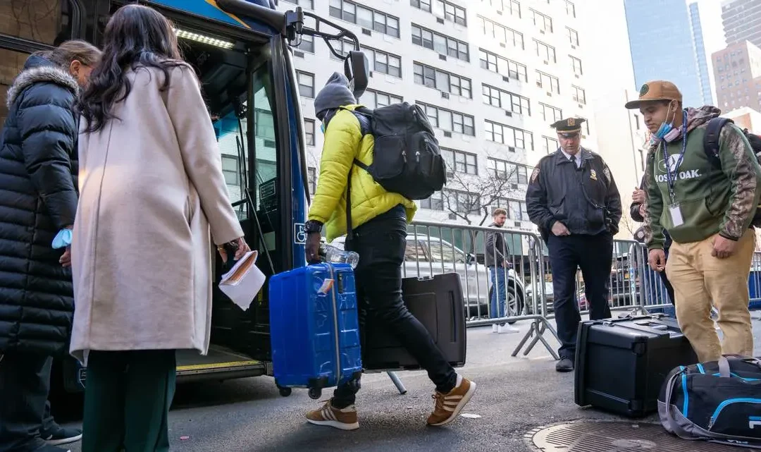 EEUU reanudará la deportación de migrantes a Venezuela tras acuerdo con Maduro
