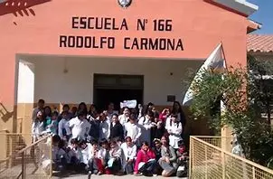La escuela Rodolfo Carmona cumplió 104 años