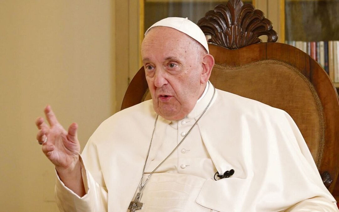 «No caigan en la trampa del flautista»: El Papa Francisco alerta contra el encanto y la dictadura