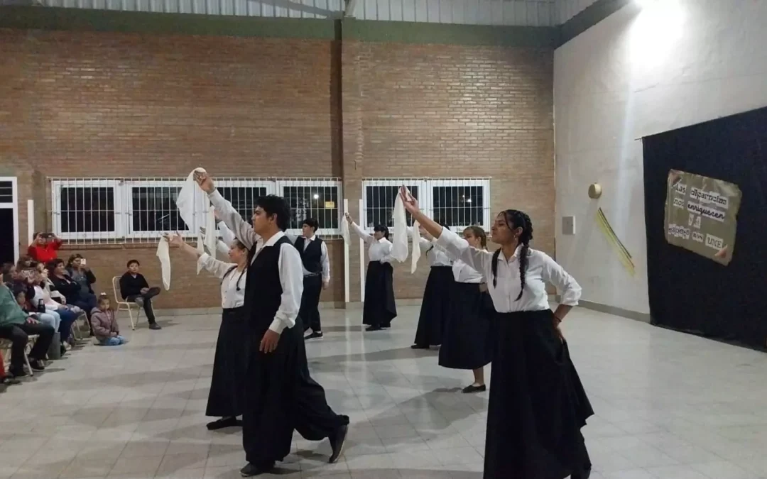 Realizan Jornada Cultural en Altos de Chilecito