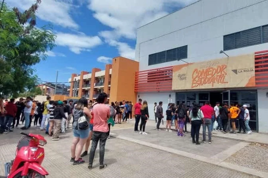 Estudiantes chileciteños de la EPET Nº2 visitaron el Parque Industrial