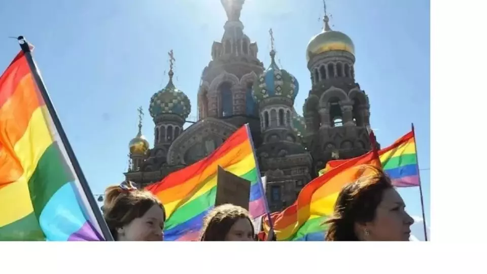 El movimiento LGBT fue prohibido y declarado »extremista» por la Corte Suprema rusa