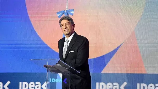 Rosatti: “Hay muchos que quieren tener responsabilidades públicas y no han leído la Constitución”