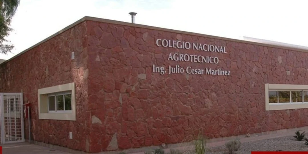 Suspenden clases en el Colegio Nacional Agrotécnico de Tilimuqui tras amenaza de bomba