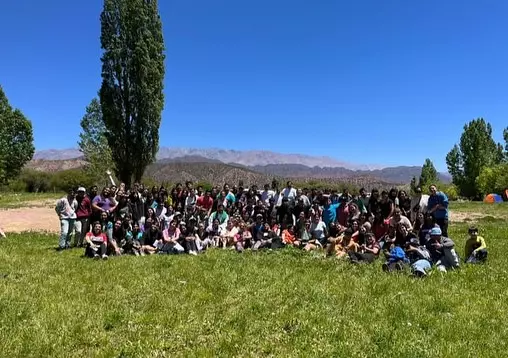 Realizan acampe de jóvenes en Angulos