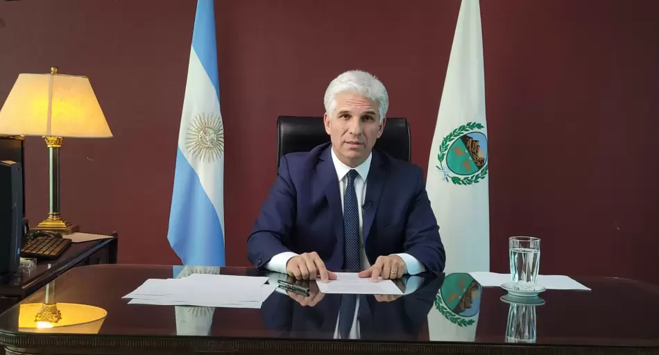 San Luis: Claudio Poggi anunció que pagará sueldos de empleados públicos, dividido en dos meses