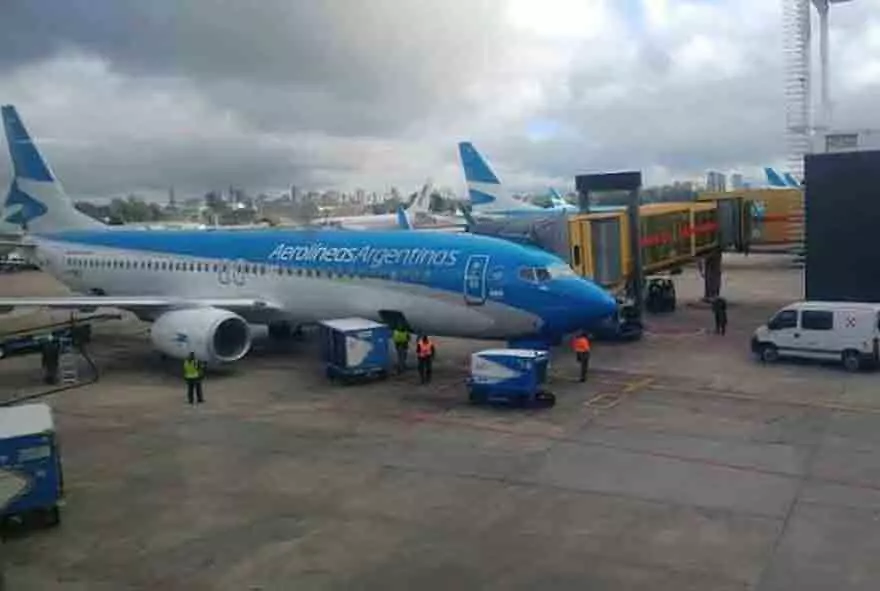 El fuerte temporal causó estragos en Aeroparque en su paso por Capital Federal