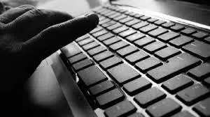 Especialista advierte sobre estafas telefónicas y ciberdelito, que aumentó un 40% a nivel nacional