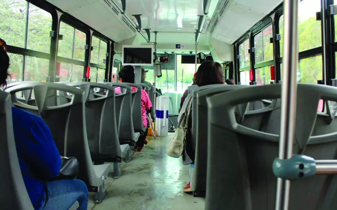 Con transporte de pasajeros sin subsidios, Carril pide una línea adicional para conectar barrios con parcelas durante la cosecha