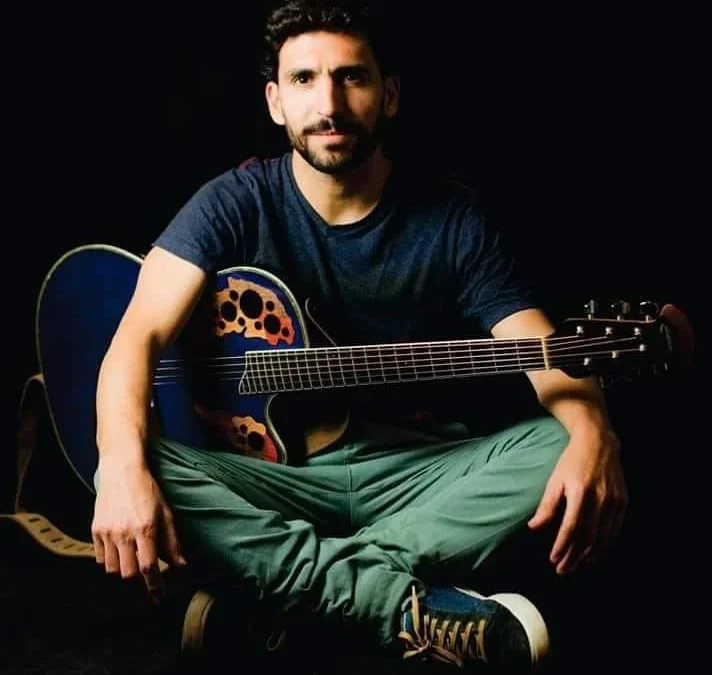 «Canto y cuarzo»: un evento artístico, espiritual e introspectivo que se realizará este domingo a las 18 horas