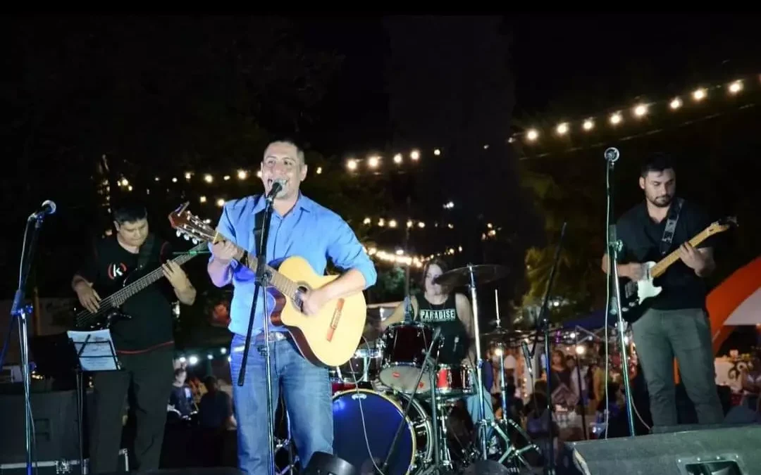 El músico ganador del Pre Navidad Chileciteña invitó a disfrutar del evento el 12 y 13 de enero