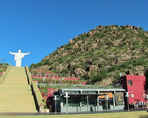 Turismo ve con “buenos ojos” el bono de cancelación de deudas