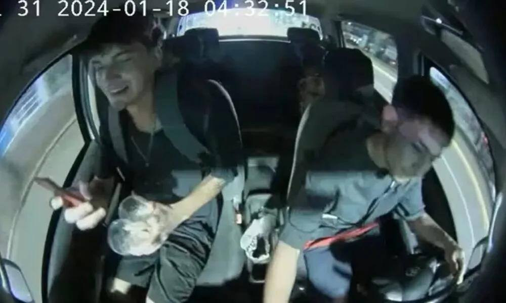 Buenos Aires: Dos jóvenes fueron detenidos tras robar un patrullero de la Policía