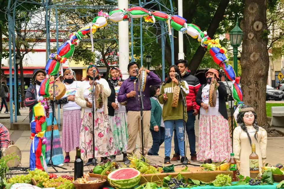 Celebraron el Día del Chayero este jueves, en Plaza Principal