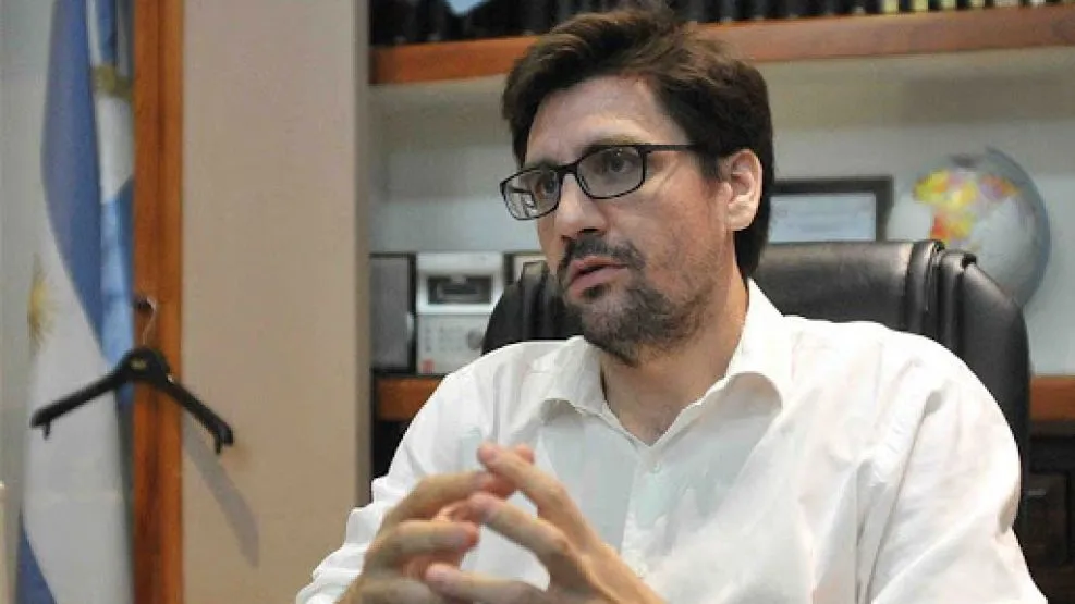 El jefe de Gabinete de la provincia justificó el bono: “Estamos obligados por la situación a la que nos ha llevado Nación con su hostilidad”