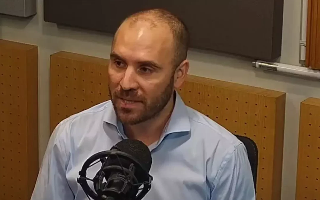 “La dolarización es el exilio económico”: Guzmán criticó el plan de Milei y lo comparó con Grecia y Ecuador