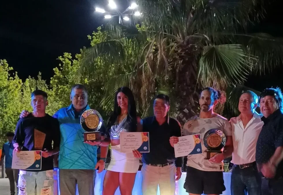 Deportista fitness fue galardonada con el reconocimiento al mejor deportista chileciteño del año