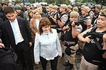 Bullrich adelantó que buscarán crear una “Ley Antimafia”, y pidió al Congreso que vote la Emergencia de Seguridad