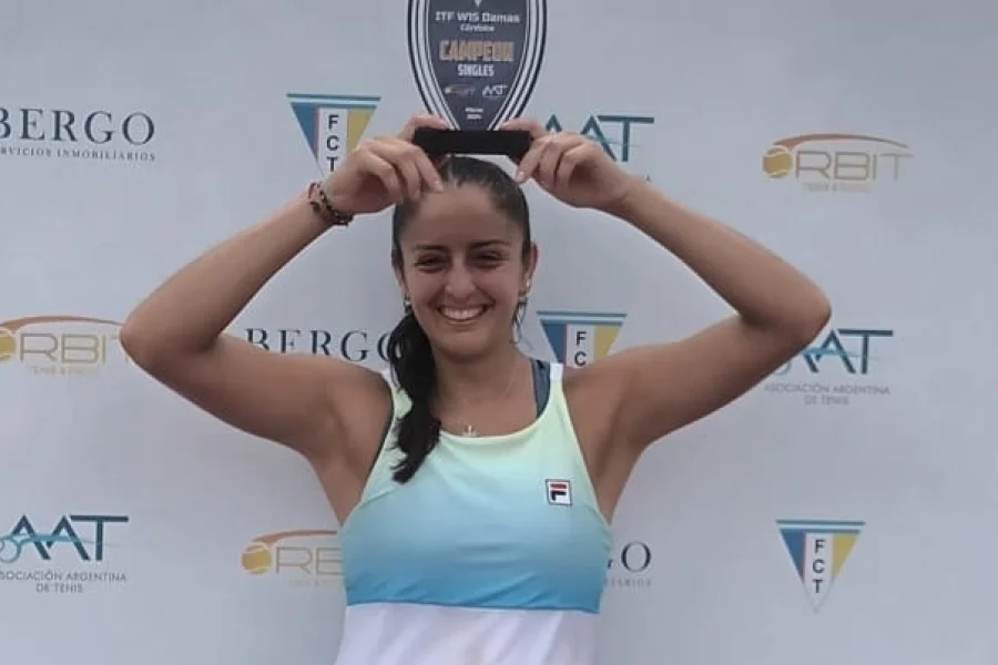 Jazmín Ortenzi se coronó campeona en la final del Torneo W15 en Córdoba