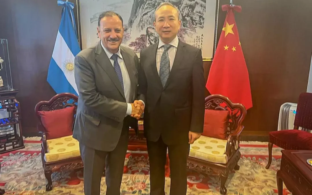 Quintela se reunió con el embajador de China en la Argentina e intercambiaron intenciones de desarrollo mutuo