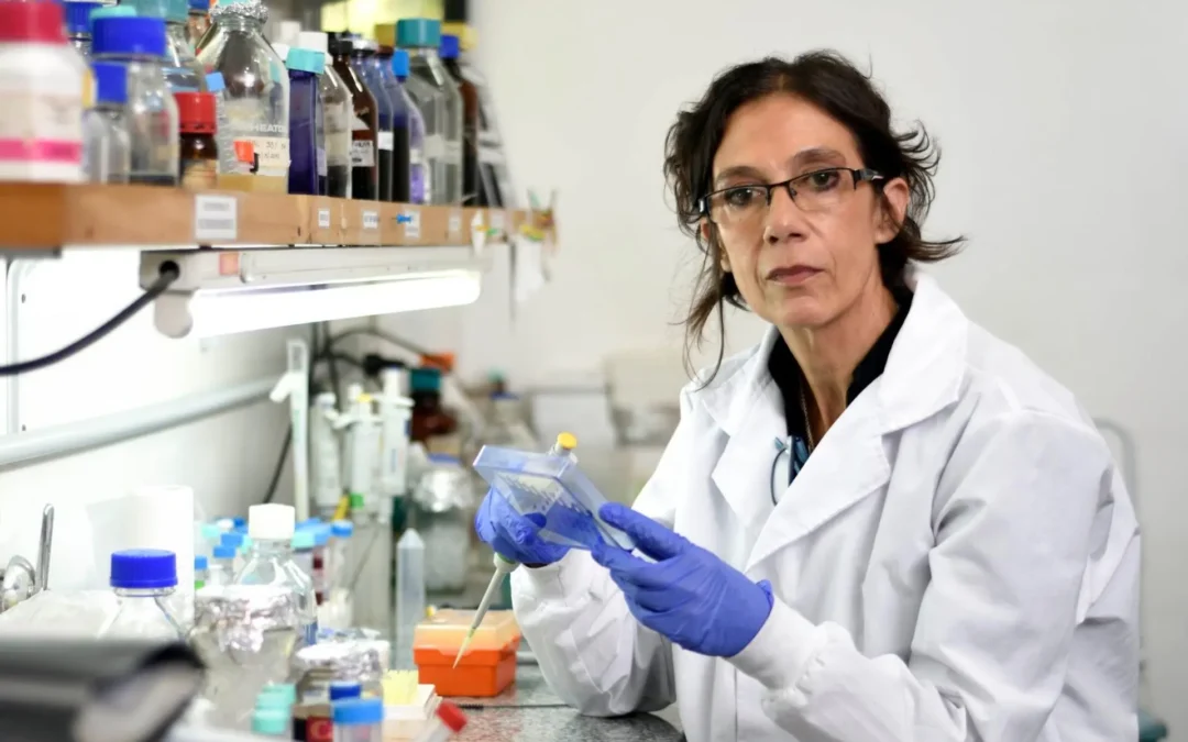 Bioquímica desmintió al ministerio de Salud de la Nación y aseguró que  la vacuna  contra el dengue “ esta aprobada en el país. Es segura y eficaz”