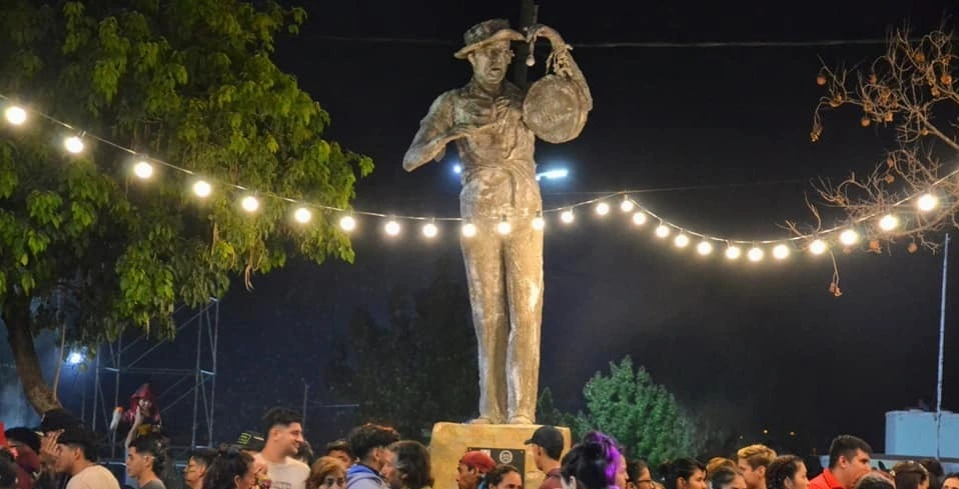 Celebraron el Dia de la Cultura Riojana en la ciudad