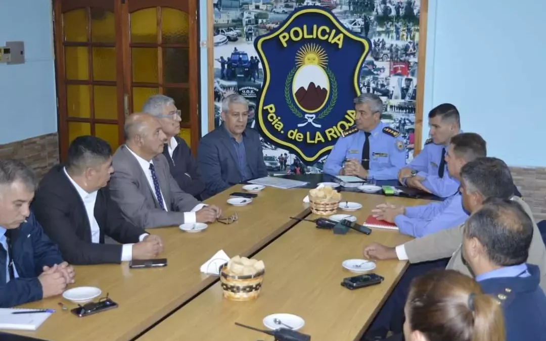 AJALaR y la Policía de la provincia clausurarán eventos de apuestas sin autorización