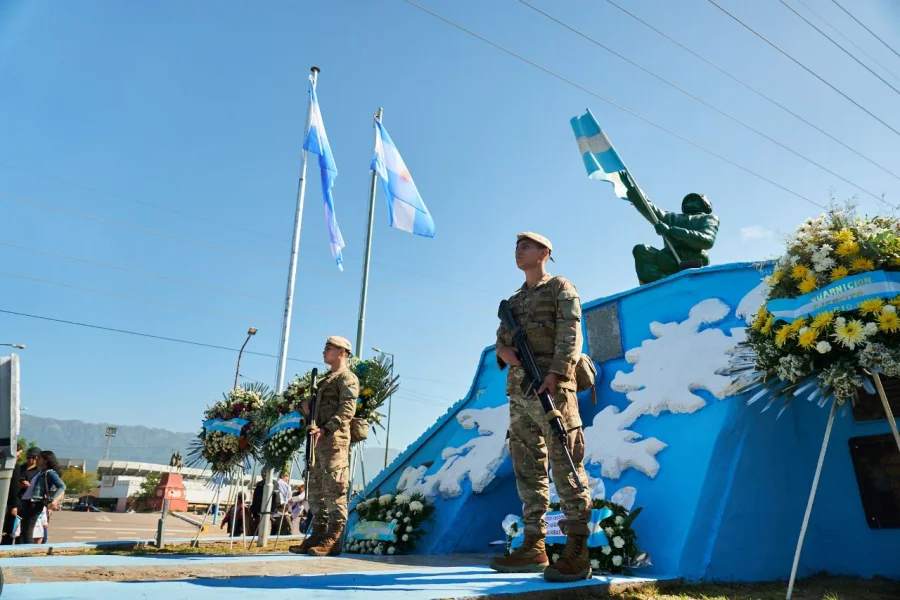Capital: Vigilia en el Predio de Veteranos de Malvinas