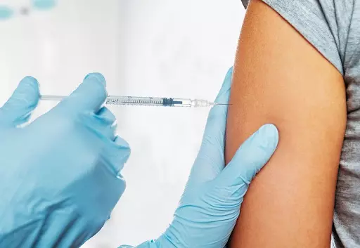Invitaron a la comunidad a acercarse a Centros de Salud para inocularse contra virus respiratorios, y mantener vacunas al día
