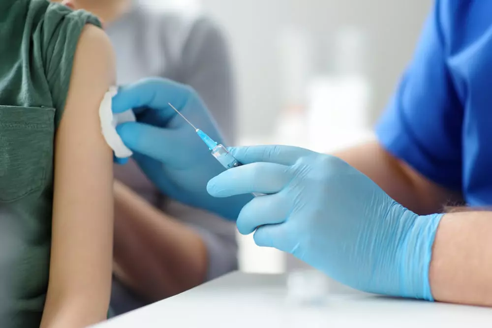 Este martes, llevaron adelante una campaña de vacunación organizada por Zona Sanitaria, mutual FAGRO y el Concejo Deliberante