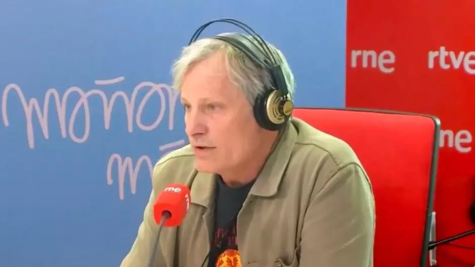 El actor y director de cine Viggo Mortensen calificó a Milei como “payaso, muñeco de la derecha manipulado por otros… Es un desastre, no sólo para las artes o el cine”