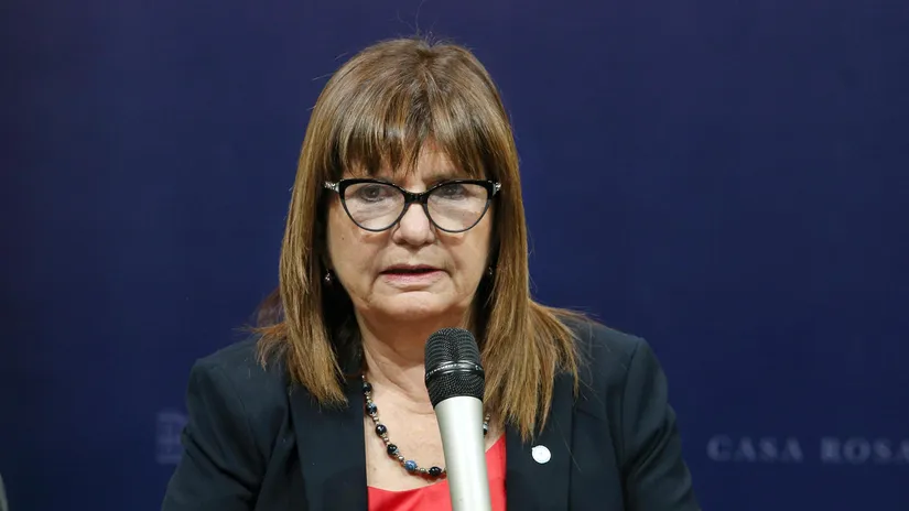 Bullrich defendió el Servicio Militar Voluntario, y explicó que está dirigido a jóvenes «ni ni», que no estudian ni trabajan