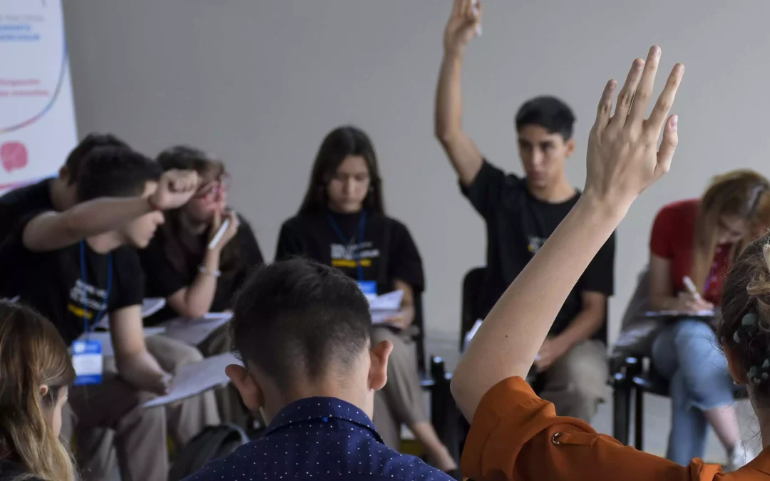 Capital: Mañana realizan el Parlamento Juvenil Provincial