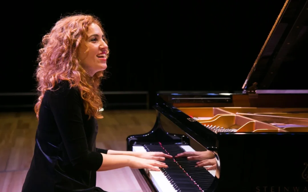 Asociación Música en Chilecito brindará conferencia y concierto en el salón de la Escuela Normal. El concierto se llevará adelante este sábado a las 21hs