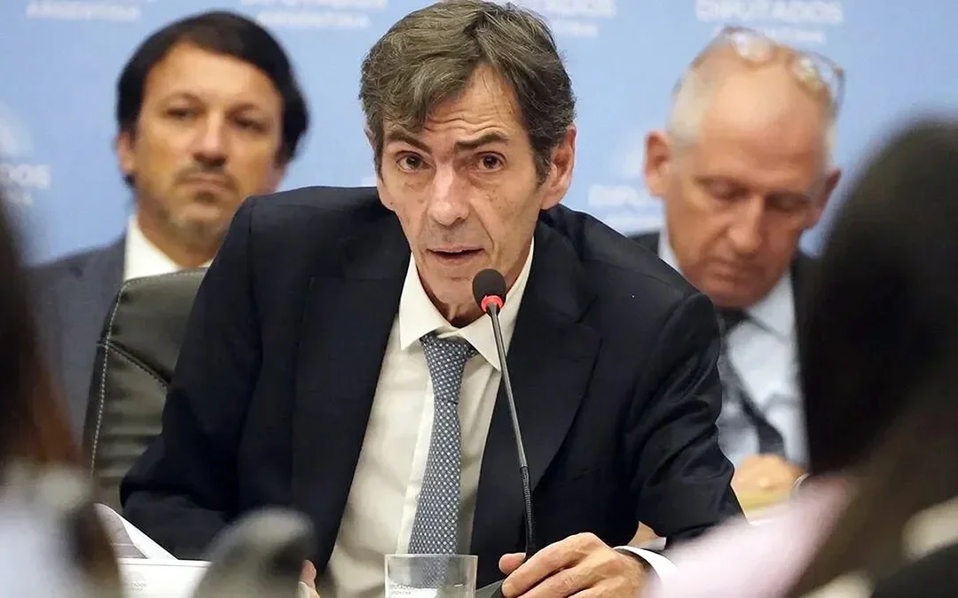 Tras repercusión negativa de la sociedad ante el anuncio de cortes de energía, Nación informó que pagará dinero a grandes empresas para que reduzcan uso energético.